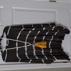 Block style batwing top